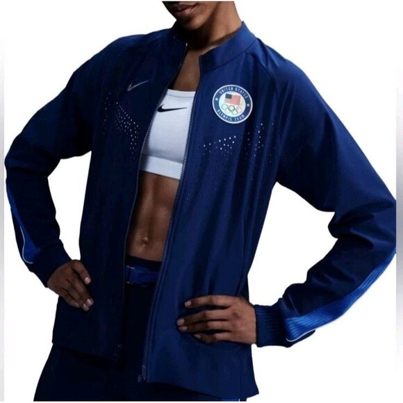 NEW Nike Womens Sz M Paris 2024 USA Team Issued Paralympic Podium Jacket $400